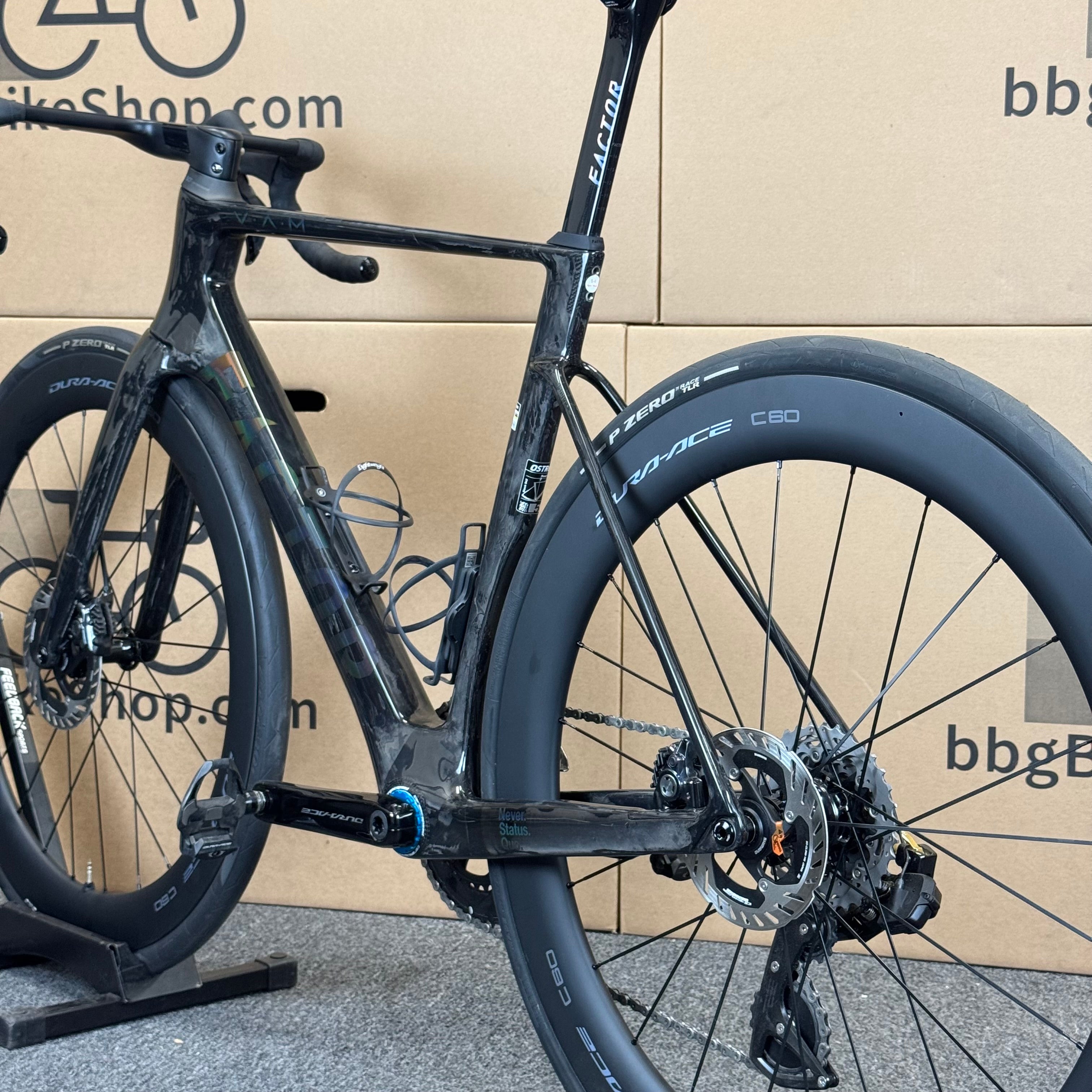 Used* Factor OSTRO VAM 2.0, Full Shimano Dura-Ace, Carbon Road