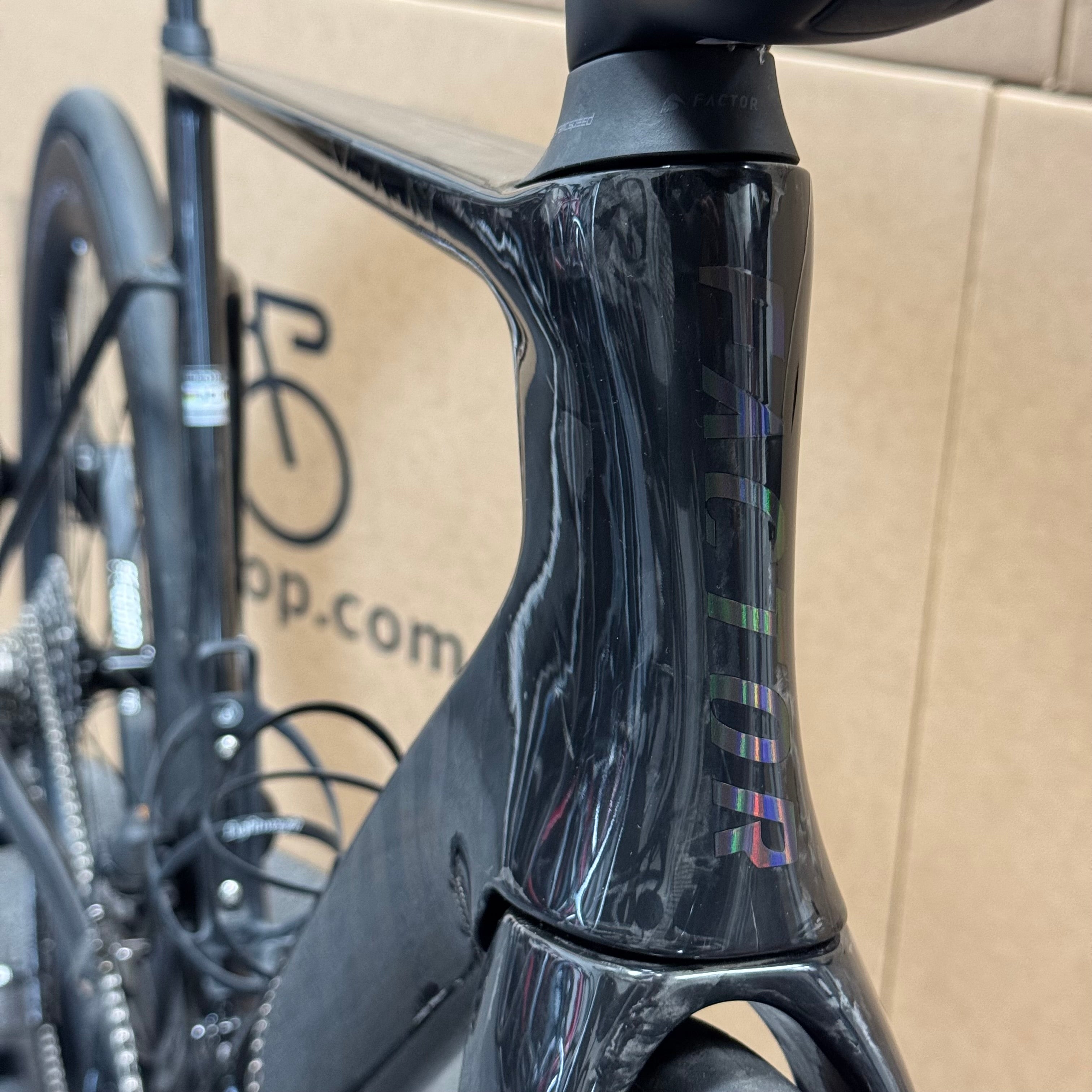 Used* Factor OSTRO VAM 2.0, Full Shimano Dura-Ace, Carbon Road