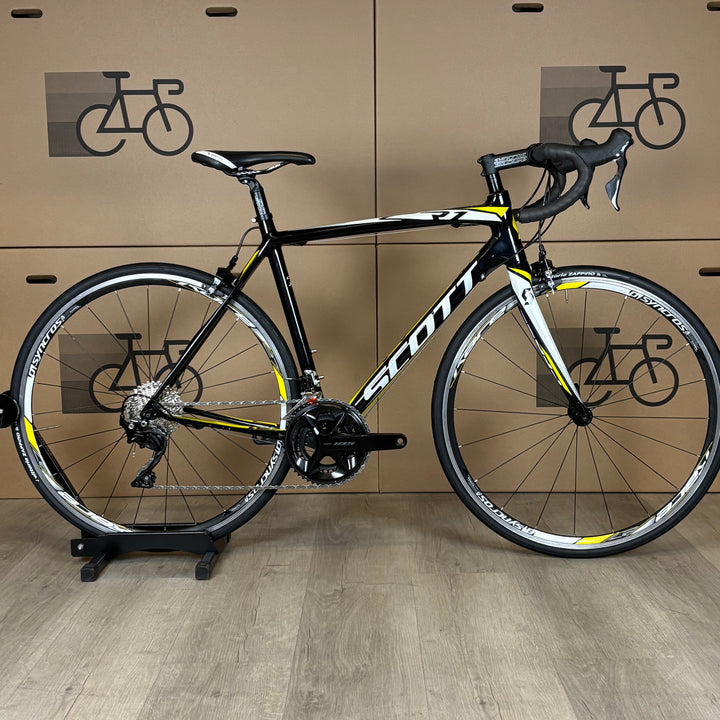 Used Scott CR1 30, Carbon Road Bike, Shimano 105 11-Speed, 54cm