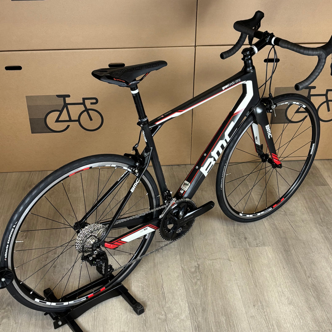 Used BMC Granfondo GF02, Carbon Road Bike, NEW Shimano 105 11-Speed, 56cm