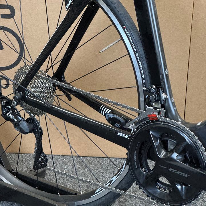 Used Giant Propel, 11-speed Shimano 105, Carbon Fiber Road Bike-2015, 58cm