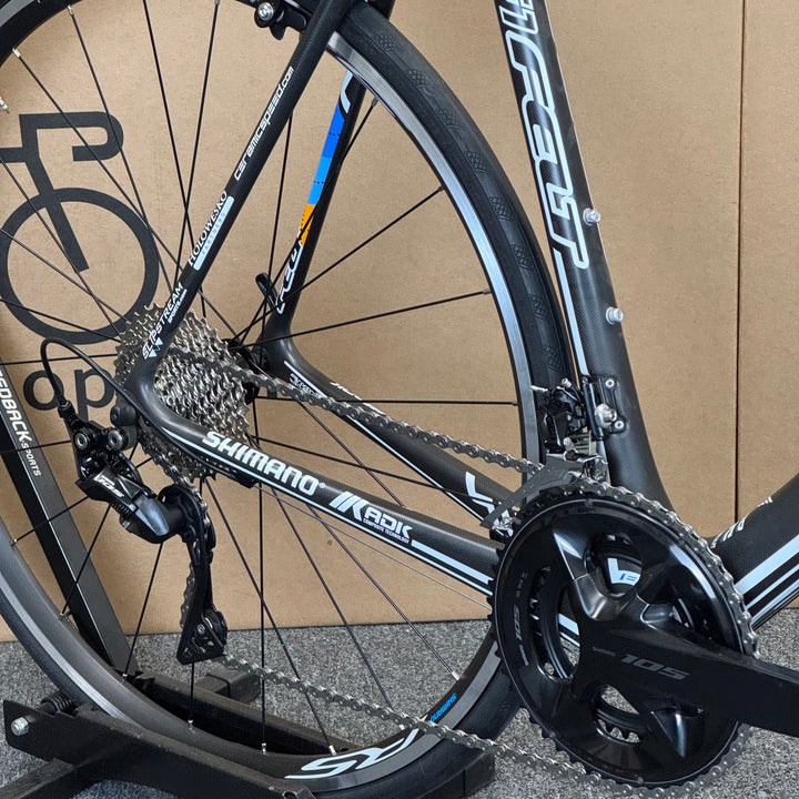 Used Felt F5 Team Edition, 11-speed Shimano 105, Carbon Road Bike-2011, 61cm