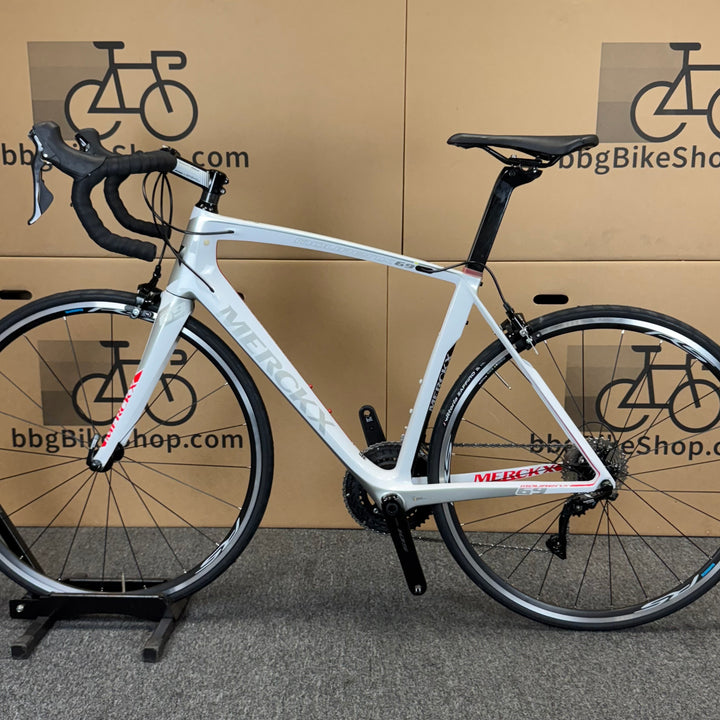 Used Eddy Merckx Mourenx 69, 11-speed Shimano 105, Carbon Road Bike-2015, 55cm