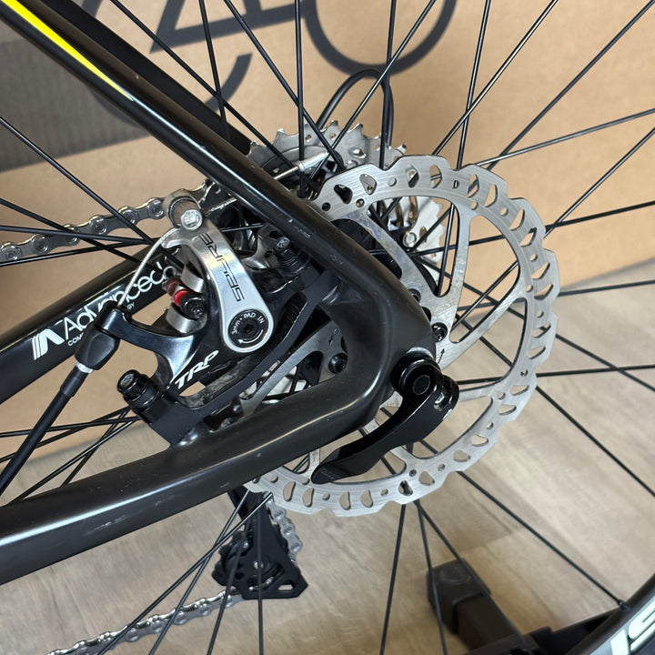 Used Giant Defy Advanced SL 1, Carbon Disc Road Bike, Shimano 105 11-Speed, 58cm