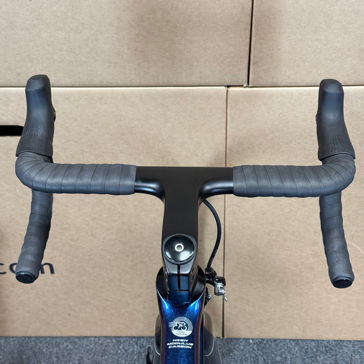 Used Seraph, Carbon Fiber Road Bike, 11-speed Shimano 105, Chameleon-2022, 54cm