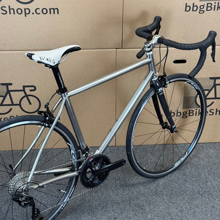 Used Merlin Titanium 3AL/2.5V Aerospace Grade, Road Bike, 56cm