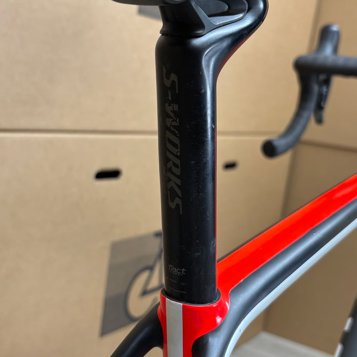 Used Specialized S-Works Tarmac Disc, Dura-Ace Di2, Roval, Carbon Road Bike 54cm