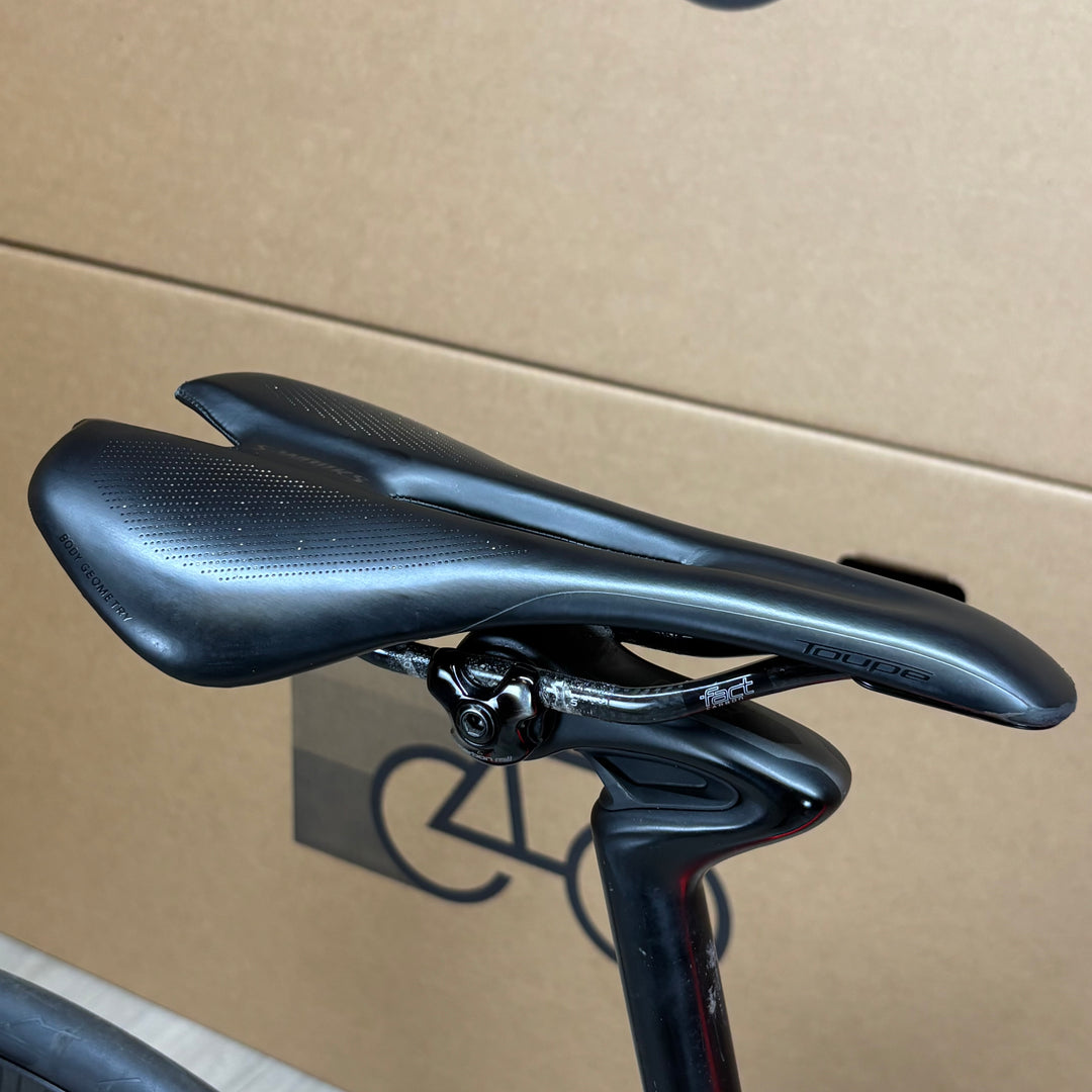 Used Specialized S-Works Tarmac Disc, Dura-Ace Di2, Roval, Carbon Road Bike 54cm