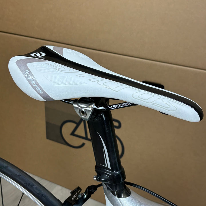 Used Trek Madone 5.1 WSD, Carbon Fiber Road Bike, Shimano 105 11-Speed, 52cm