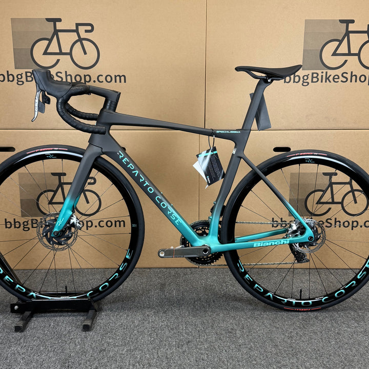 New Bianchi Specialissima RC, SRAM Red eTap AXS, 14 Pounds Climbing Bike, 55cm