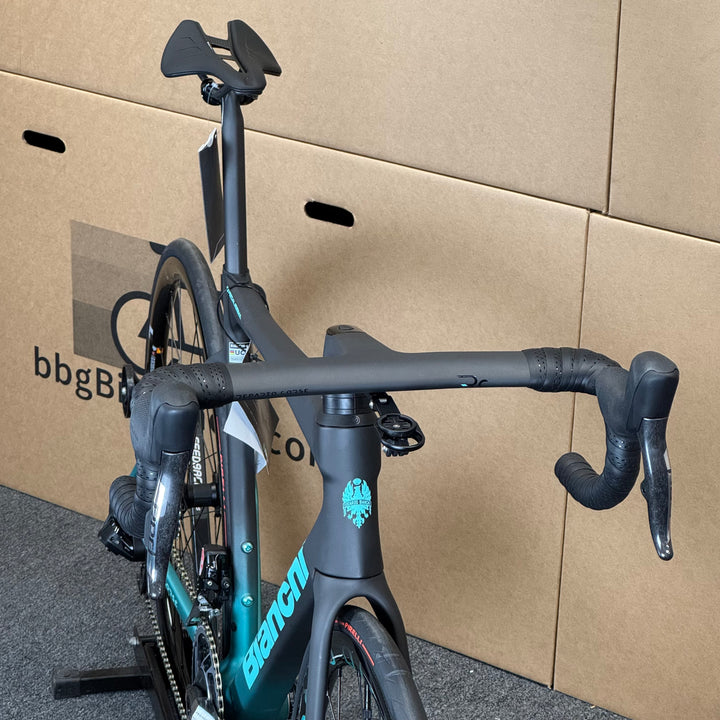 New Bianchi Specialissima RC, SRAM Red eTap AXS, 14 Pounds Climbing Bike, 55cm