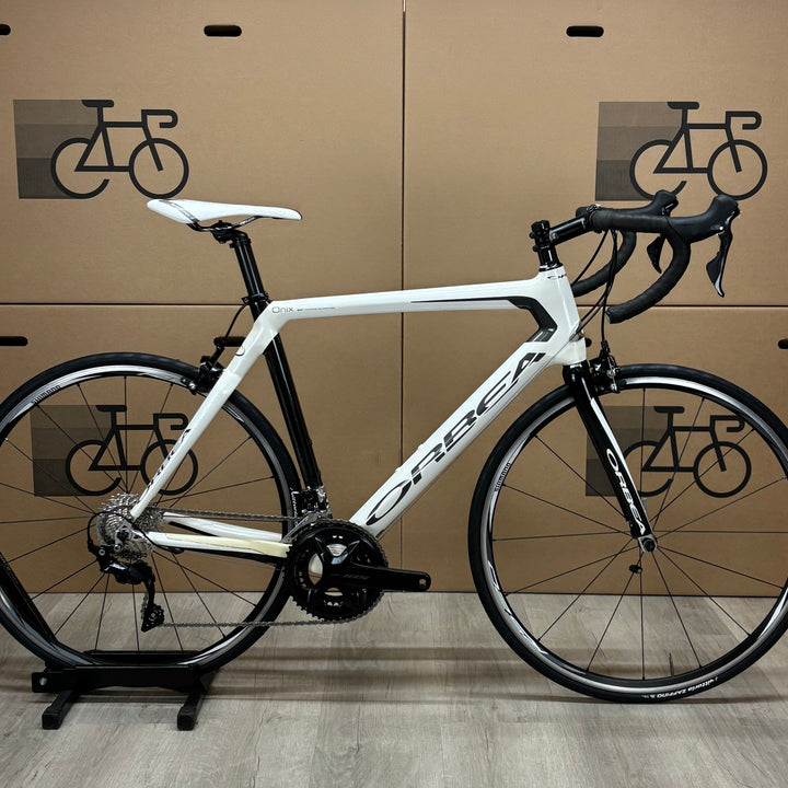Used Orbea Onix, Carbon Road Bike, New Shimano 105 11-Speed, 57cm
