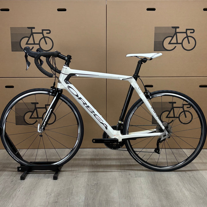 Used Orbea Onix, Carbon Road Bike, New Shimano 105 11-Speed, 57cm