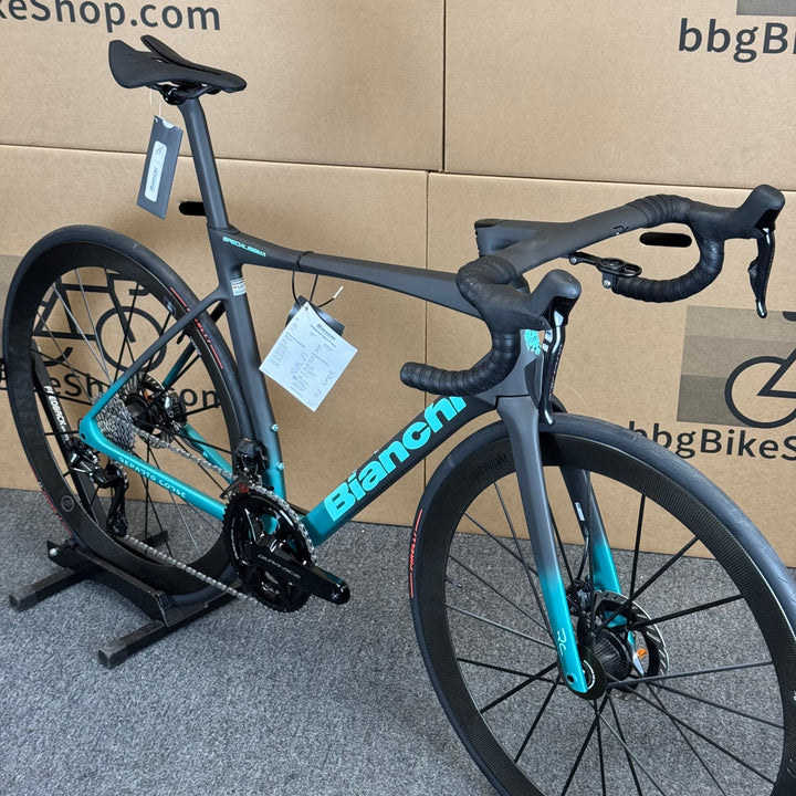 New Bianchi Specialissima RC, Lightweight Meilenstein, Dura-Ace Di2, 55cm