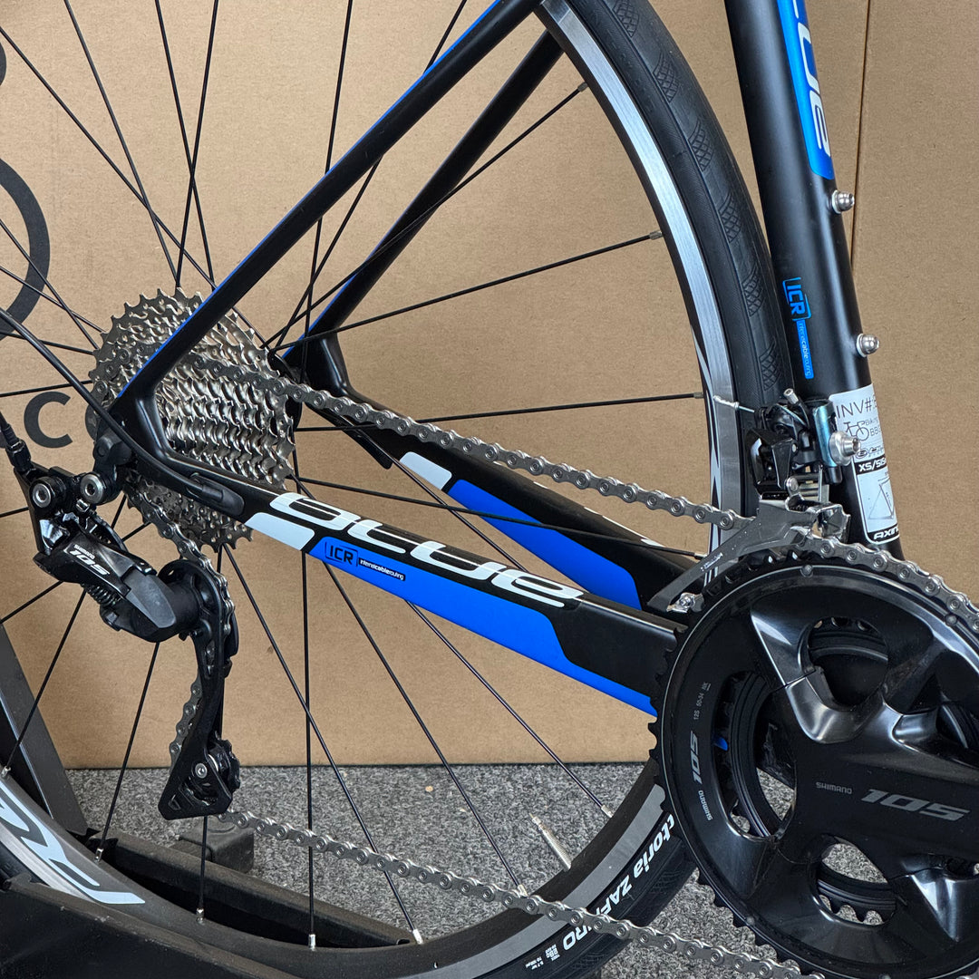 Used Blue Axino EX, 11-speed Shimano 105, Carbon Fiber Road Bike-2017, 52cm