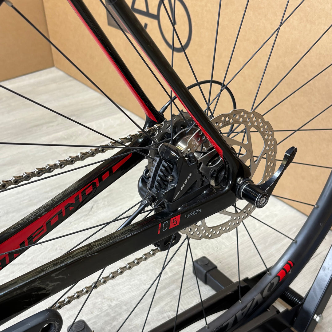 Used Fuji Gran Fondo 2.3, Carbon Fiber Road Bike Shimano 105 Hydraulic Disc 61cm