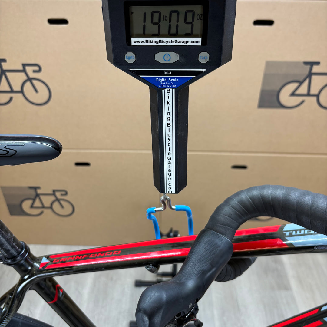 Used Fuji Gran Fondo 2.3, Carbon Fiber Road Bike Shimano 105 Hydraulic Disc 61cm