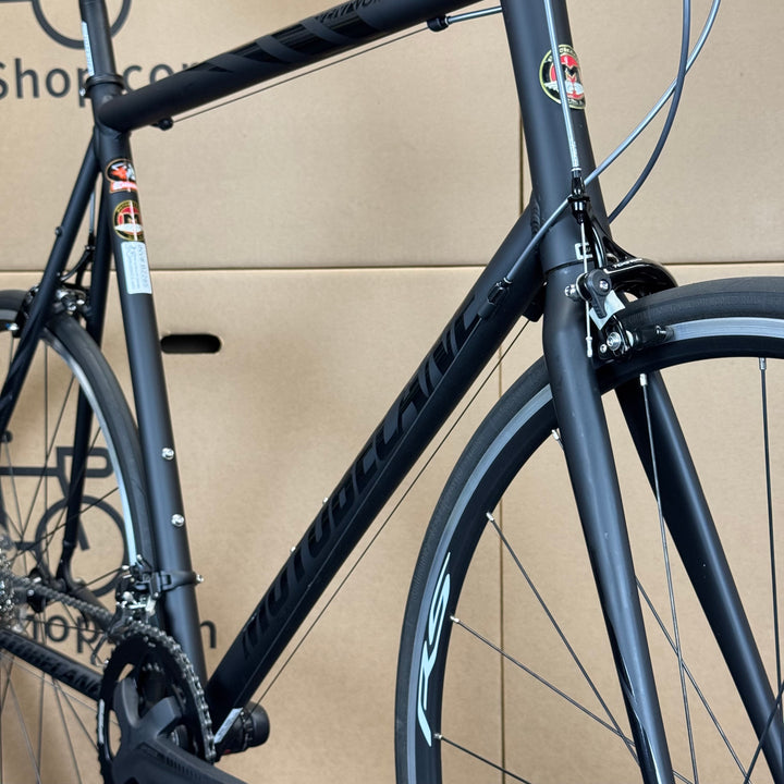 Used Motobecane Vent Noir, 11-speed Shimano 105, Road Bike-2023, 64cm