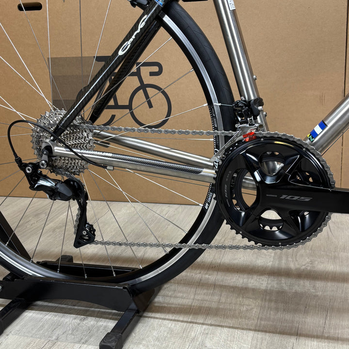 Used Dean El Diente, 3Al/2.5V Titanium Road Bike, Shimano 105 11-Speed, 52cm
