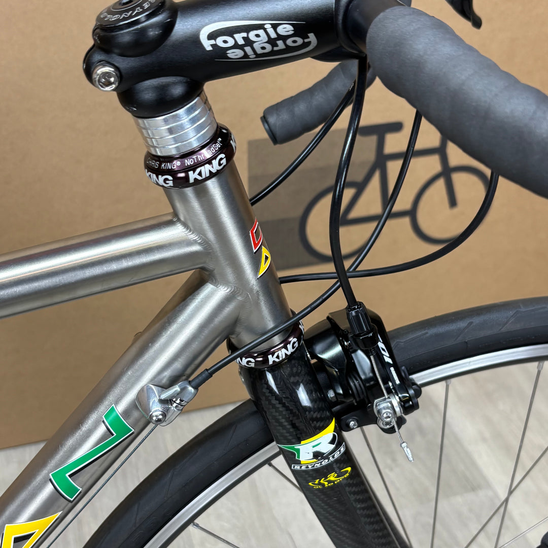 Used Dean El Diente, 3Al/2.5V Titanium Road Bike, Shimano 105 11-Speed, 52cm