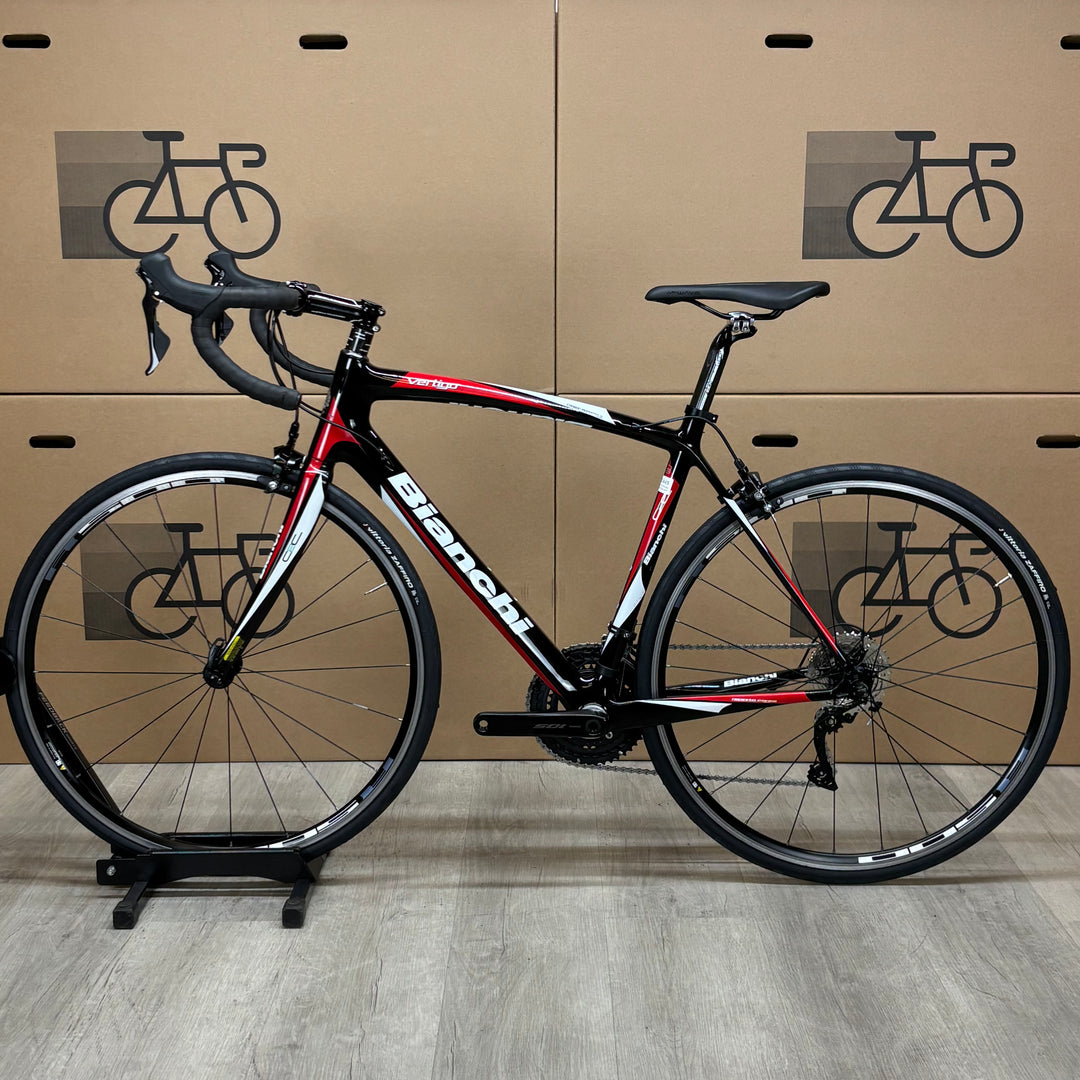 Used Bianchi Vertigo, Carbon Fiber Road Bike, Shimano 105 11-Speed, 54cm
