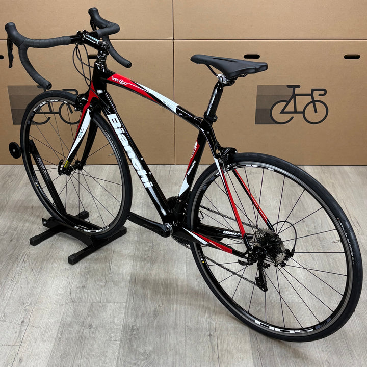 Used Bianchi Vertigo, Carbon Fiber Road Bike, Shimano 105 11-Speed, 54cm