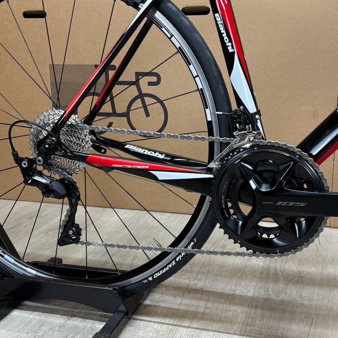 Used Bianchi Vertigo, Carbon Fiber Road Bike, Shimano 105 11-Speed, 54cm