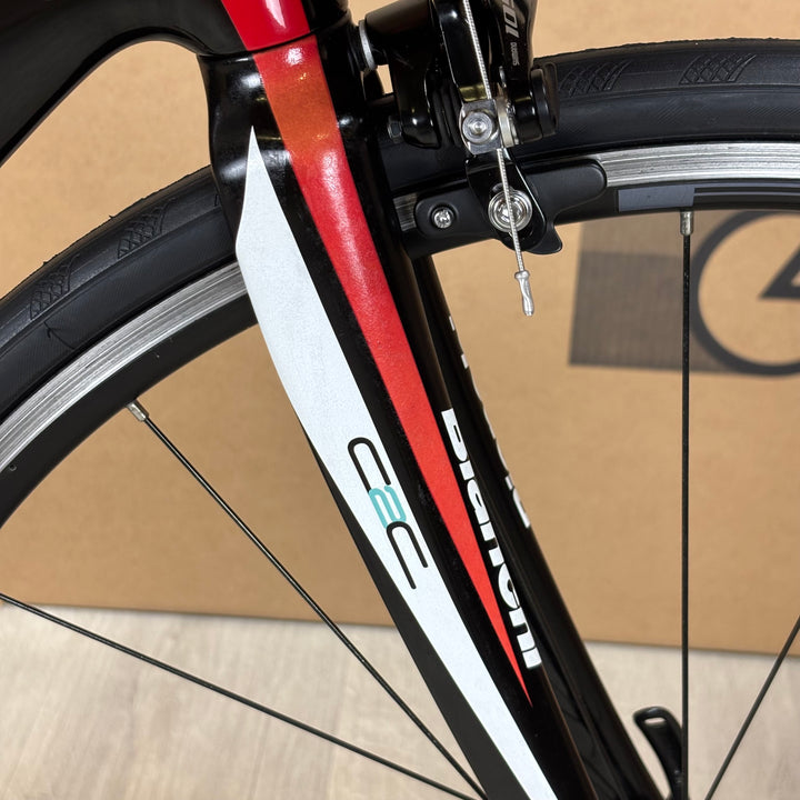 Used Bianchi Vertigo, Carbon Fiber Road Bike, Shimano 105 11-Speed, 54cm