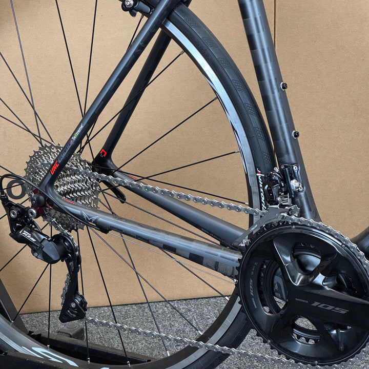 Used Felt F FRD, 11-speed Shimano 105, Carbon Fiber Road Bike-2015, 56cm