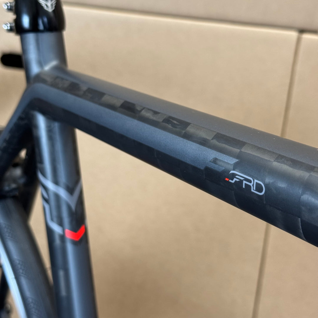 Used Felt F FRD, 11-speed Shimano 105, Carbon Fiber Road Bike-2015, 56cm