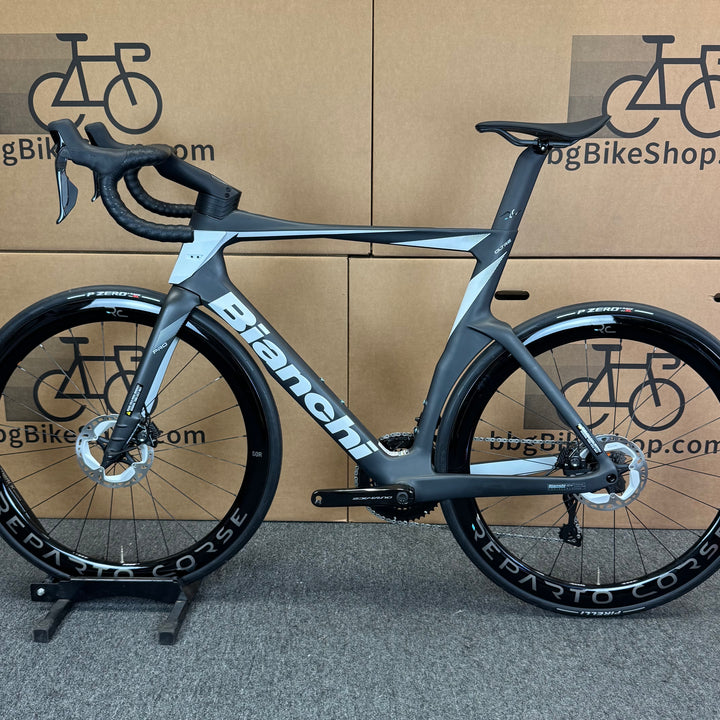 New Bianchi Oltre Pro, Dura-Ace Di2 R9200, Carbon Road Bike-2024, 59cm (58cm)