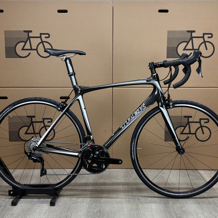 Used Trek Madone 5.2, 11-speed Shimano 105, Carbon Road Bike-2008, 56cm