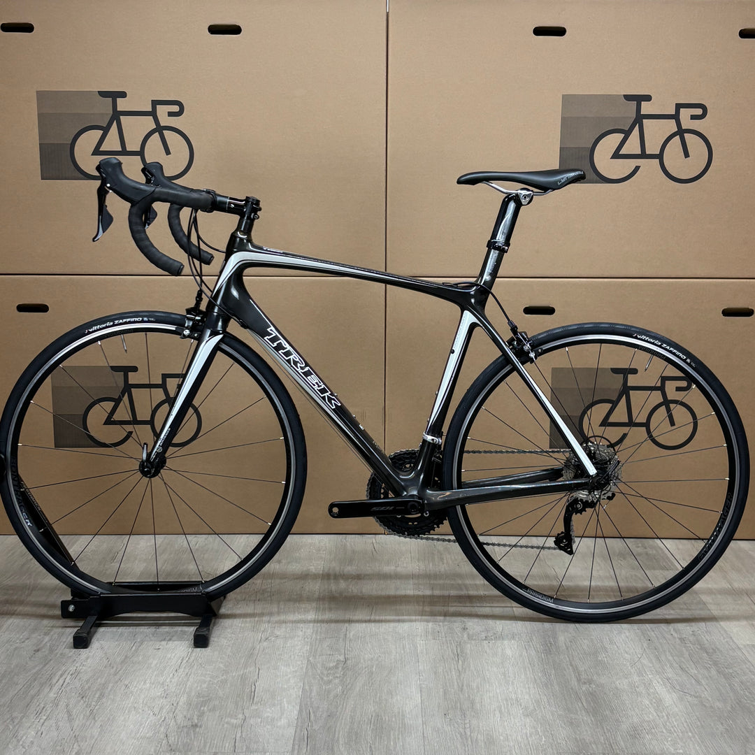 Used Trek Madone 5.2, 11-speed Shimano 105, Carbon Road Bike-2008, 56cm