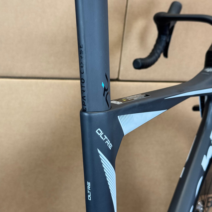 New Bianchi Oltre Pro, Dura-Ace Di2 R9200, Carbon Road Bike-2024, 59cm (58cm)