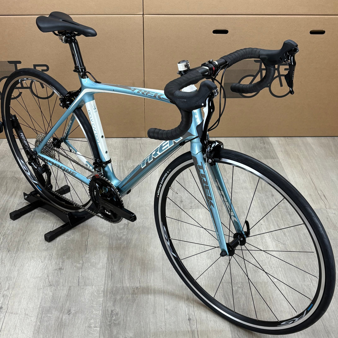 Used Trek Madone 5.5 WSD Women's Carbon Road Bike, Shimano 105 11-Speed, 54cm