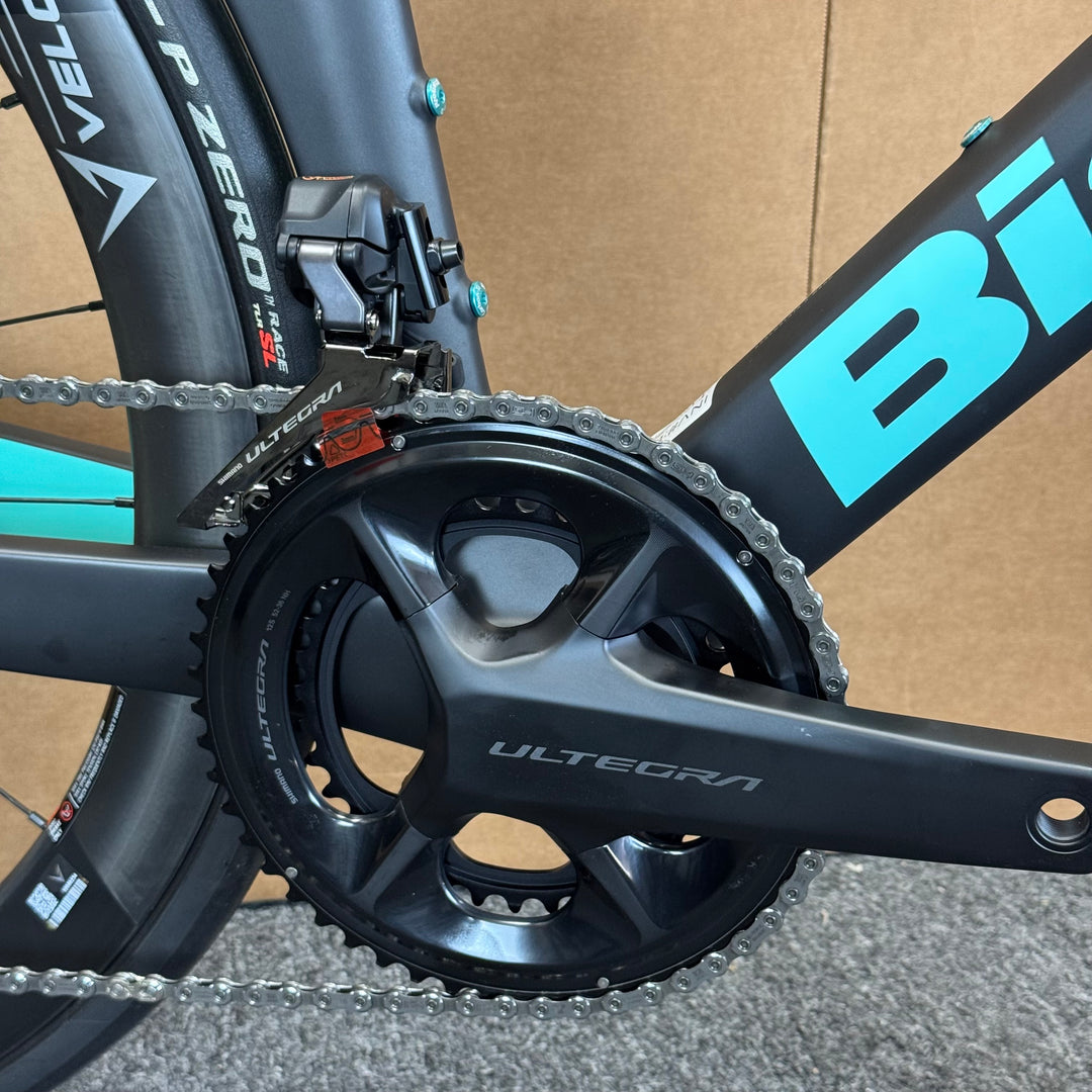 New Bianchi Oltre Pro, Ultegra Di2 12-Speed, Carbon Road Bike-2024, 50cm