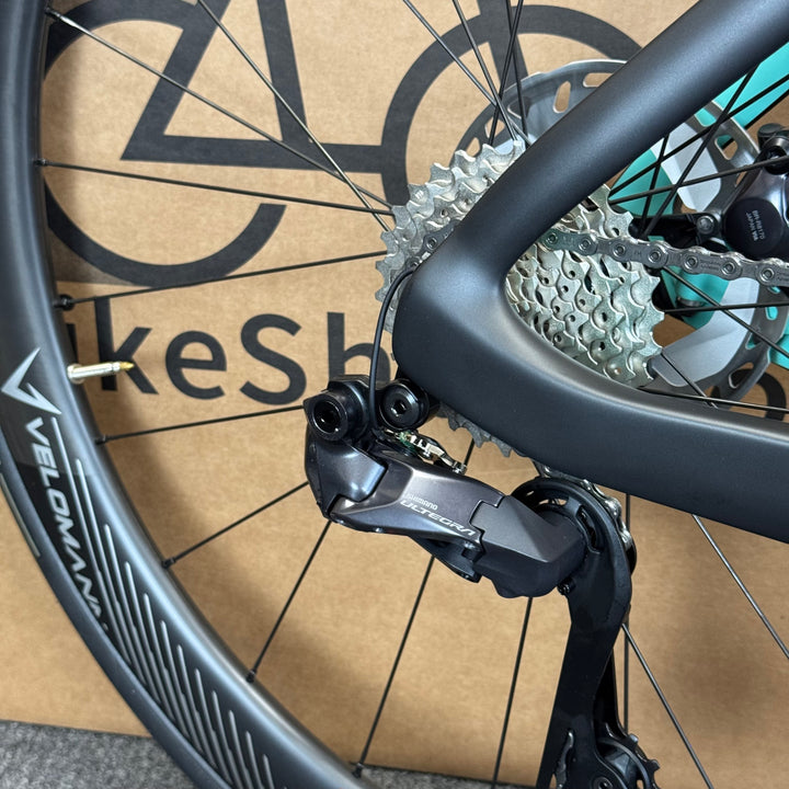 New Bianchi Oltre Pro, Ultegra Di2 12-Speed, Carbon Road Bike-2024, 50cm