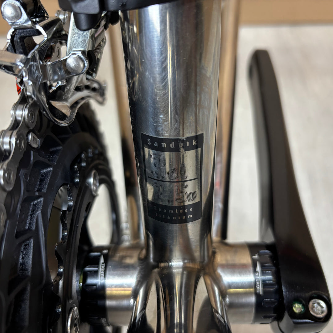 Used Mongoose Pro, 3Al/2.5V Titanium Road Bike, Shimano 105 11-Speed, 56cm