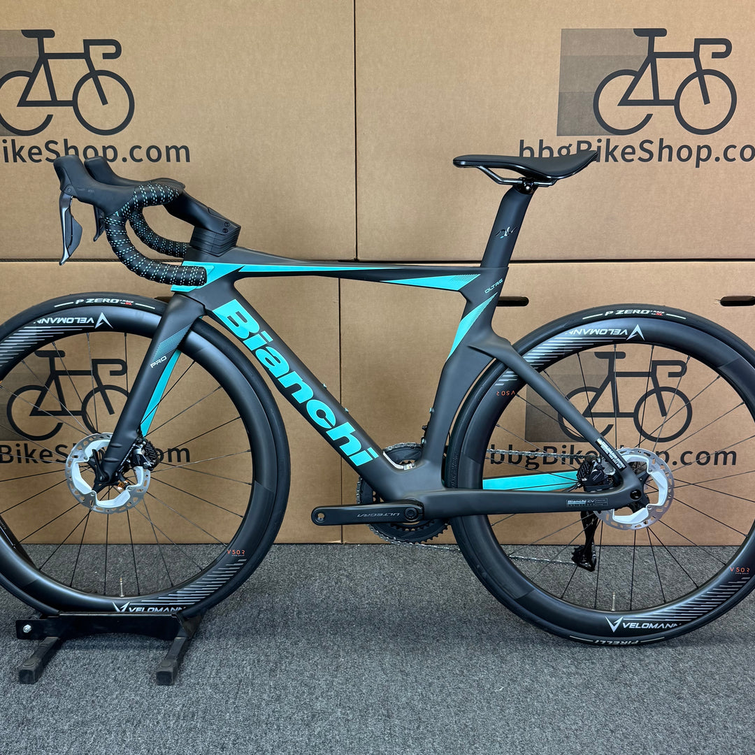 New Bianchi Oltre Pro, Ultegra Di2 12-Speed, Carbon Road Bike-2024, 50cm