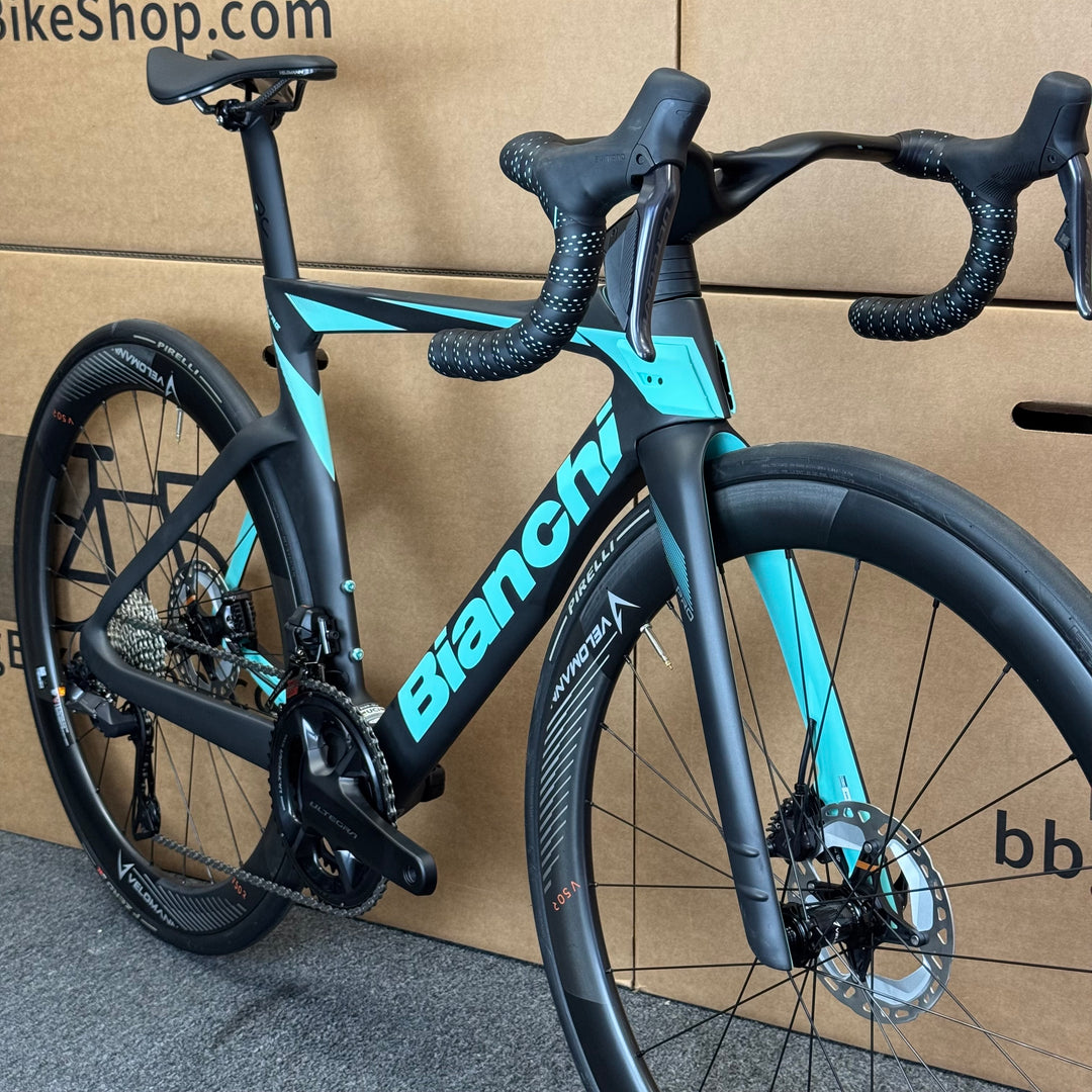 New Bianchi Oltre Pro, Ultegra Di2 12-Speed, Carbon Road Bike-2024, 50cm