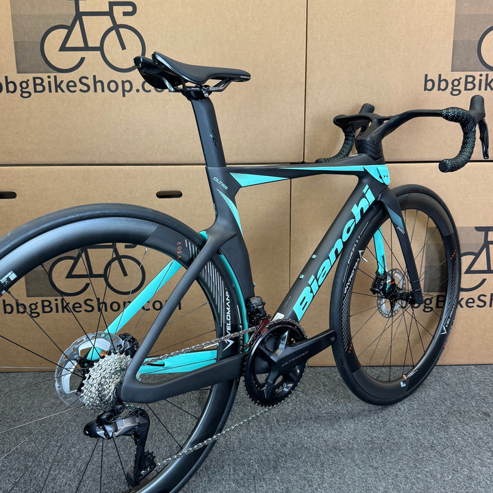 New Bianchi Oltre Pro, Ultegra Di2 12-Speed, Carbon Road Bike-2024, 50cm