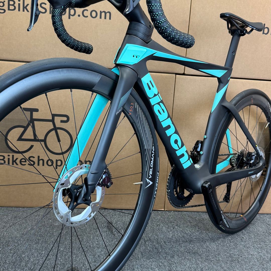 New Bianchi Oltre Pro, Ultegra Di2 12-Speed, Carbon Road Bike-2024, 50cm