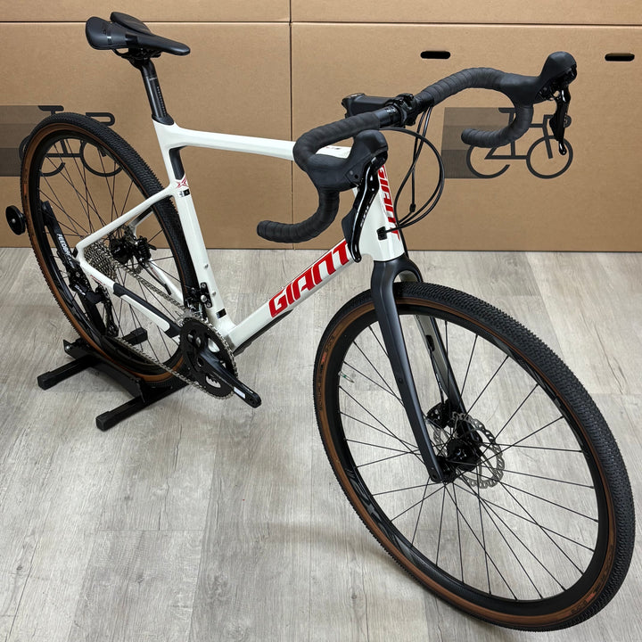 Used Giant Revolt Advanced 2, Carbon Gravel Bike, Shimano 105, 2020, XL 60cm