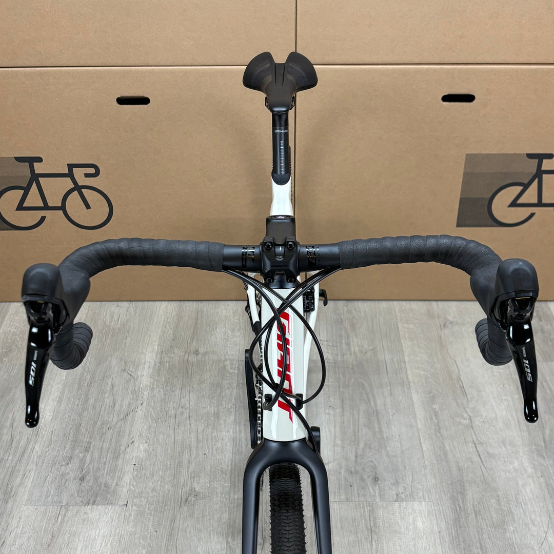 Used Giant Revolt Advanced 2, Carbon Gravel Bike, Shimano 105, 2020, XL 60cm