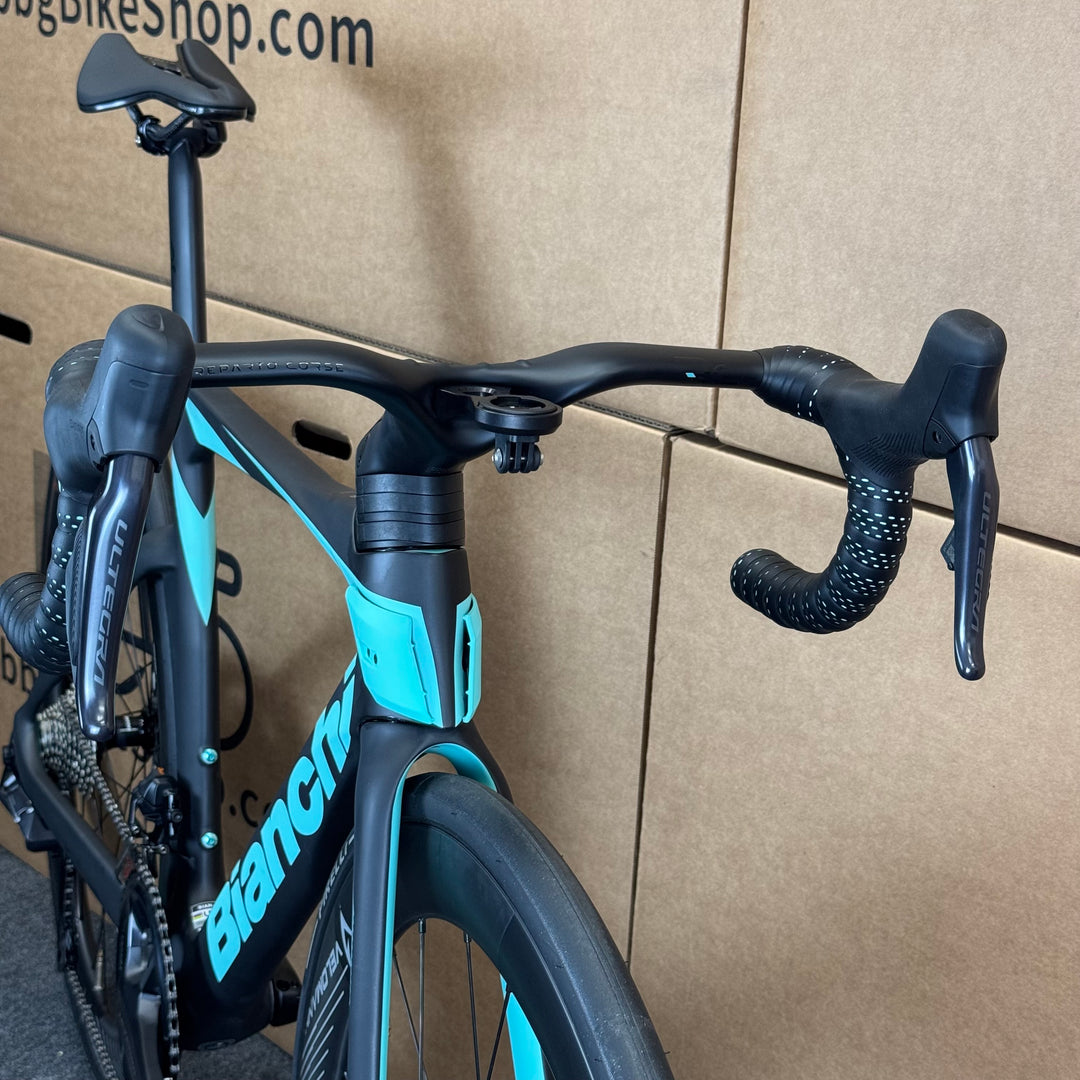 New Bianchi Oltre Pro, Ultegra Di2 12-Speed, Carbon Road Bike-2024, 50cm
