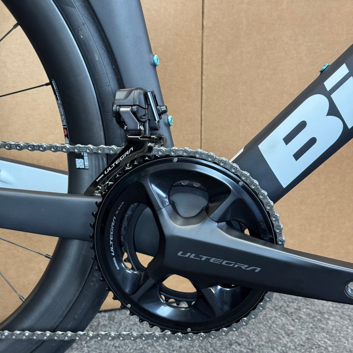 New Bianchi Oltre Pro, Ultegra Di2 12-Speed, Carbon Road Bike-2024, 59cm
