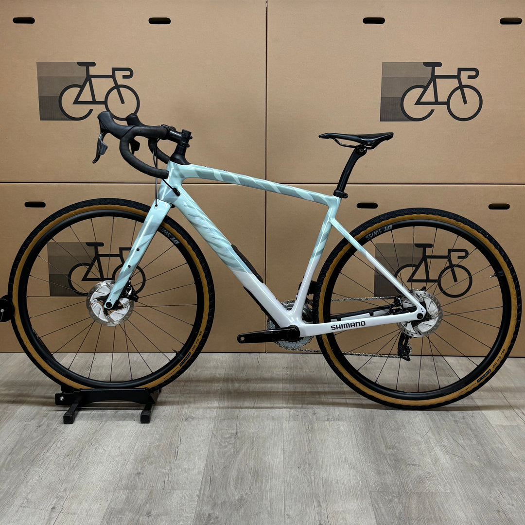 Used Specialized Diverge, Carbon Gravel Bike, SRAM Rival AXS, 56cm