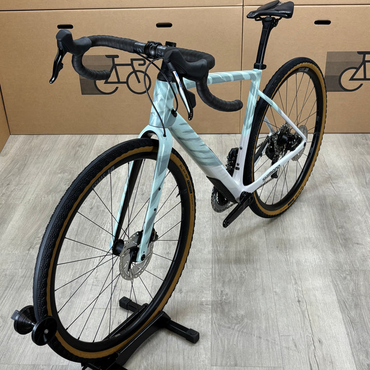 Used Specialized Diverge, Carbon Gravel Bike, SRAM Rival AXS, 56cm
