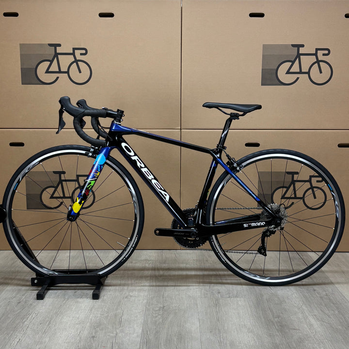 Used Orbea Orca, Carbon Road Bike New Shimano 105 11-Speed, 52cm