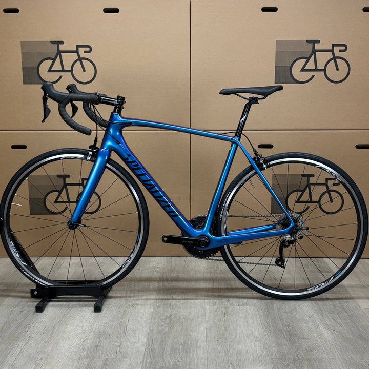 Used Specialized Tarmac, Carbon Road Bike, Shimano 105 11-Speed, 2017, 56cm